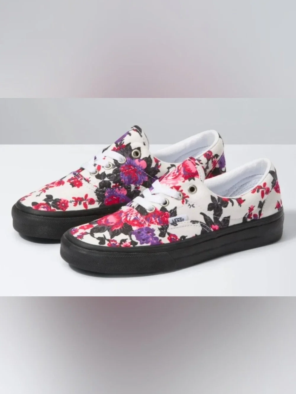 NEW Vans Women's 6 Era Floral Canvas Lace-Up Sneakers